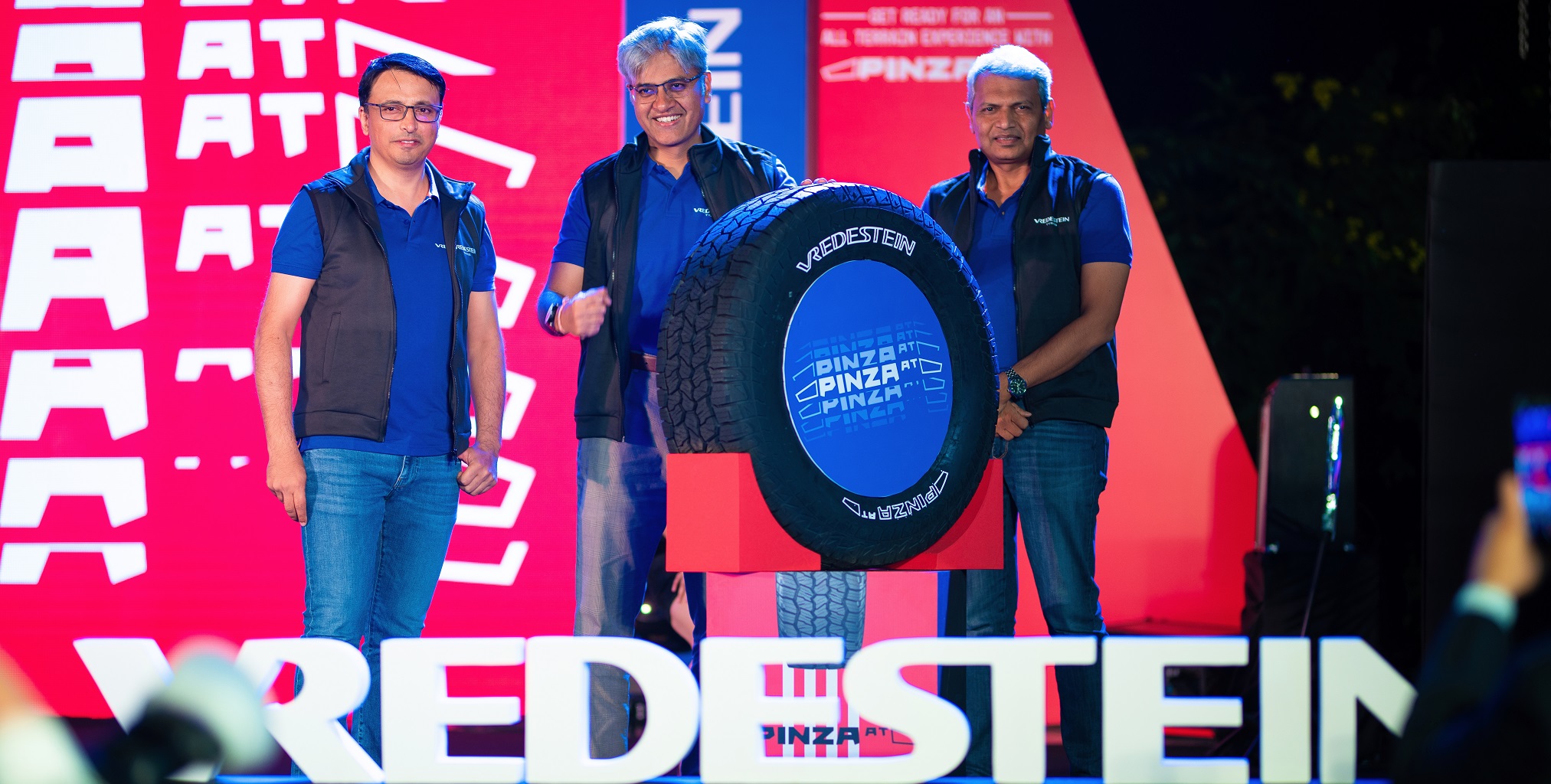 /content/dam/orbit/apollo-corporate/press/news/Tyre unveil web.jpg